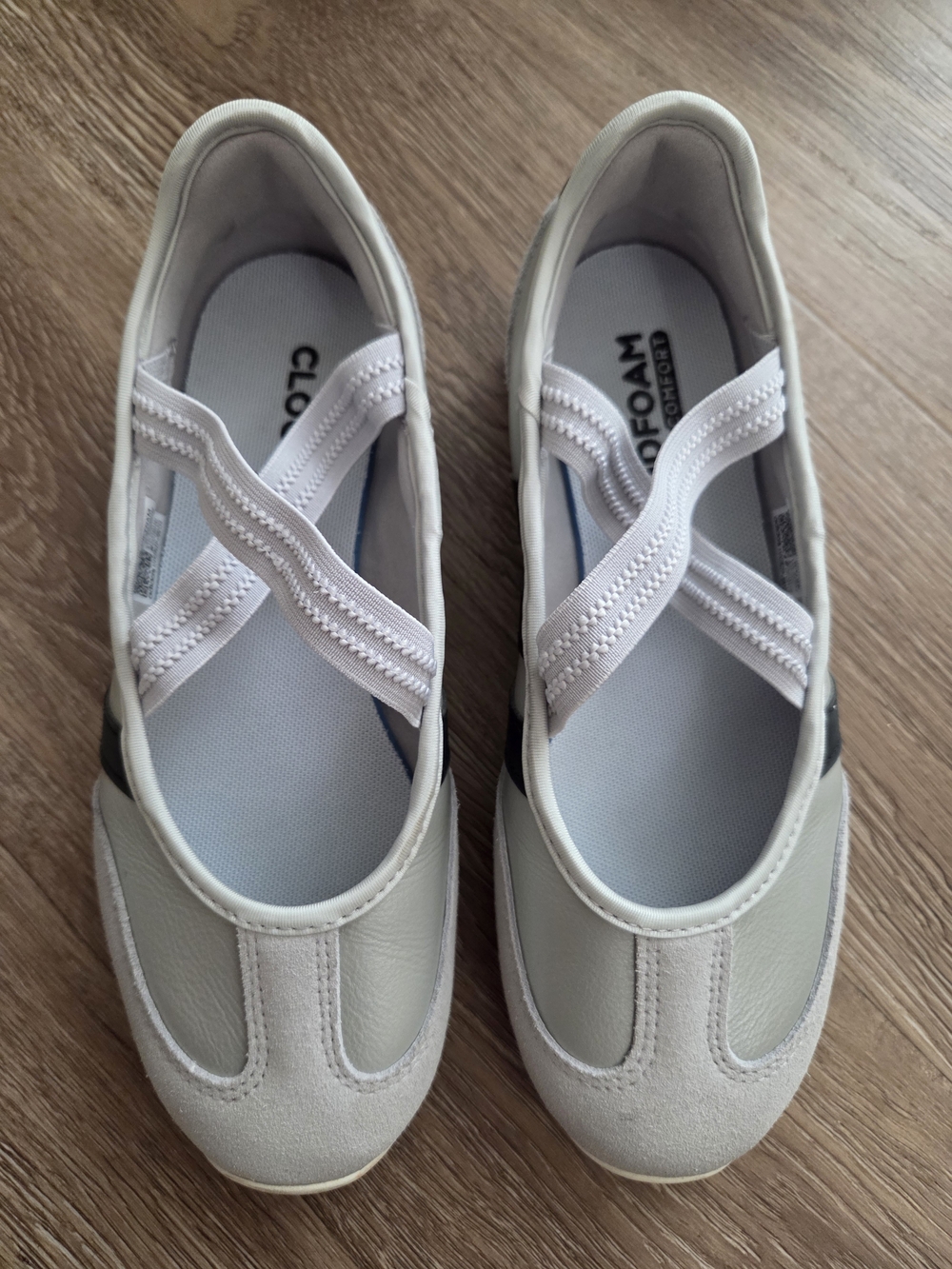 adidas Women's Light Beige and White Cross-Strap Flats